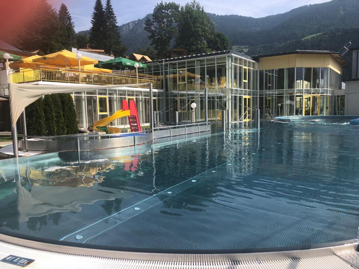 Sonnenchalet Mit Sauna Kotschach-Mauthen ภายนอก รูปภาพ
