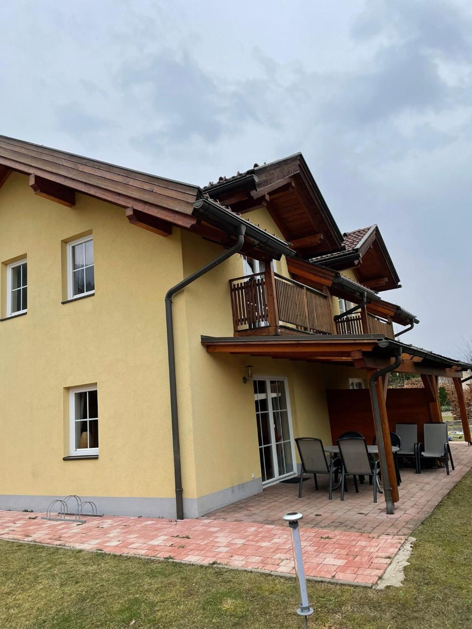 Sonnenchalet Mit Sauna Kotschach-Mauthen ภายนอก รูปภาพ